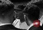 Standbild Cincinatti Reds Baseball Spieler Cincinnati Ohio USA, 1953, aus Sekunde 26 historischem Filmmaterial Videoclip 65675042547