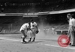 Standbild Cincinatti Reds Baseball Spieler Cincinnati Ohio USA, 1953, aus Sekunde 38 historischem Filmmaterial Videoclip 65675042547