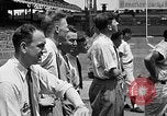 Standbild Cincinatti Reds Baseball Spieler Cincinnati Ohio USA, 1953, aus Sekunde 40 historischem Filmmaterial Videoclip 65675042547