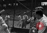 Standbild Cincinatti Reds Baseball Spieler Cincinnati Ohio USA, 1953, aus Sekunde 49 historischem Filmmaterial Videoclip 65675042547