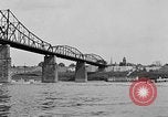 Standbild Civil Air Patrol Kadetten Cincinnati Ohio USA, 1953, aus Sekunde 51 historischem Filmmaterial Videoclip 65675042548