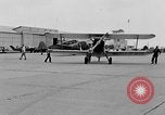 Immagine di PT-13 aeromobile Urbana Illinois USA, 1953, secondo 14 filmato di repertorio 65675042550