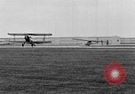 Immagine di PT-13 aeromobile Urbana Illinois USA, 1953, secondo 57 filmato di repertorio 65675042550