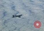 Image États-Unis KC-135 un aéronef Takhli Thaïlande, 1965, de la seconde 4 séquences d'archives historiques vidéo 65675042555