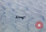 Image États-Unis KC-135 un aéronef Takhli Thaïlande, 1965, de la seconde 27 séquences d'archives historiques vidéo 65675042555
