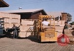 Immagine di Carrello Della Thailandia, 1965, secondo 45 filmato di repertorio 65675042558