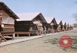 Standbild Holzhäuser Takhli Thailand, 1965, aus Sekunde 47 historischem Filmmaterial Videoclip 65675042559