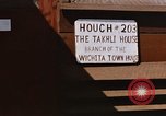 Standbild Holzhäuser Takhli Thailand, 1965, aus Sekunde 58 historischem Filmmaterial Videoclip 65675042559