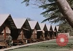 Standbild Holzhäuser Takhli Thailand, 1965, aus Sekunde 62 historischem Filmmaterial Videoclip 65675042559