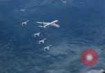 Standbild USA KC-135 A Flugzeug Takhli Thailand, 1965, aus Sekunde 34 historischem Filmmaterial Videoclip 65675042560