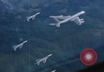 Standbild USA KC-135 A Flugzeug Takhli Thailand, 1965, aus Sekunde 56 historischem Filmmaterial Videoclip 65675042560