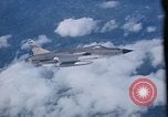 Standbild USA F-105 D Flugzeuge Takhli Thailand, 1965, aus Sekunde 29 historischem Filmmaterial Videoclip 65675042561