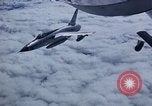 Standbild USA F-105 D Flugzeuge Takhli Thailand, 1965, aus Sekunde 36 historischem Filmmaterial Videoclip 65675042561
