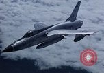 Standbild USA F-105 D Flugzeuge Takhli Thailand, 1965, aus Sekunde 40 historischem Filmmaterial Videoclip 65675042561