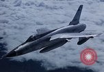 Standbild USA F-105 D Flugzeuge Takhli Thailand, 1965, aus Sekunde 41 historischem Filmmaterial Videoclip 65675042561