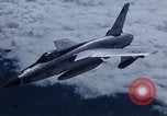 Standbild USA F-105 D Flugzeuge Takhli Thailand, 1965, aus Sekunde 43 historischem Filmmaterial Videoclip 65675042561