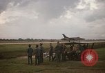 Standbild USA F-105 D Flugzeuge Takhli Thailand, 1970, aus Sekunde 35 historischem Filmmaterial Videoclip 65675042571