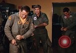 Standbild USA F-105 D Flugzeuge Takhli Thailand, 1970, aus Sekunde 17 historischem Filmmaterial Videoclip 65675042572