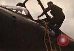 Standbild 355 Tactical Fighter Wing Piloten Takhli Thailand, 1970, aus Sekunde 13 historischem Filmmaterial Videoclip 65675042574
