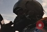 Standbild 355 Tactical Fighter Wing Piloten Takhli Thailand, 1970, aus Sekunde 45 historischem Filmmaterial Videoclip 65675042574