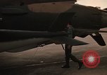 Standbild 355 Tactical Fighter Wing Piloten Takhli Thailand, 1970, aus Sekunde 61 historischem Filmmaterial Videoclip 65675042574