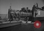 Standbild mine sweep Boote Meer von Japan, 1952, aus Sekunde 25 historischem Filmmaterial Videoclip 65675042591
