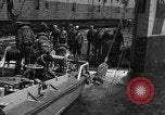Standbild mine sweep Boote Meer von Japan, 1952, aus Sekunde 30 historischem Filmmaterial Videoclip 65675042591