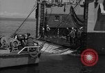 Standbild mine sweep Boote Meer von Japan, 1952, aus Sekunde 36 historischem Filmmaterial Videoclip 65675042591