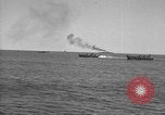 Standbild mine sweep Boote Meer von Japan, 1952, aus Sekunde 51 historischem Filmmaterial Videoclip 65675042591