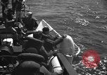 Standbild unter Wasser Demolition Team Meer von Japan, 1952, aus Sekunde 24 historischem Filmmaterial Videoclip 65675042592