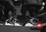 Standbild unter Wasser Demolition Team Meer von Japan, 1952, aus Sekunde 49 historischem Filmmaterial Videoclip 65675042592