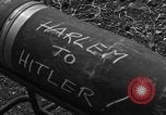 Image Bataillon d'artillerie de la 92e Division d'infanterie (en couleur) Mantes de Gassicourt France, 1944, de la seconde 7 séquences d'archives historiques vidéo 65675042599