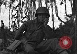 Image Bataillon d'artillerie de la 92e Division d'infanterie (en couleur) Mantes de Gassicourt France, 1944, de la seconde 35 séquences d'archives historiques vidéo 65675042599