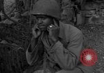 Image Bataillon d'artillerie de la 92e Division d'infanterie (en couleur) Mantes de Gassicourt France, 1944, de la seconde 51 séquences d'archives historiques vidéo 65675042599