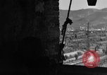 Standbild United States 92nd Infantry Division Latiano Italien, 1944, aus Sekunde 54 historischem Filmmaterial Videoclip 65675042604
