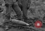 Standbild USA 969th Field Artillery Luxemburg, 1944, aus Sekunde 35 historischem Filmmaterial Videoclip 65675042607