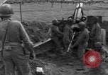 Standbild USA 969th Field Artillery Luxemburg, 1944, aus Sekunde 47 historischem Filmmaterial Videoclip 65675042607