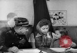 Image Fédération de garçon l'Europe, 1945, de la seconde 31 séquences d'archives historiques vidéo 65675042612