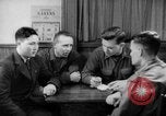 Image Fédération de garçon l'Europe, 1945, de la seconde 46 séquences d'archives historiques vidéo 65675042612