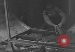 Image des civils allemands Aix-la-Chapelle en Allemagne, 1945, de la seconde 61 séquences d'archives historiques vidéo 65675042615
