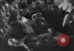 Immagine di Il tedesco dei civili in tempo di pace e durante la seconda guerra mondiale Germania, 1945, secondo 20 filmato di repertorio 65675042616