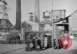 Standbild Kohle Bergbau Deutschland, 1946, aus Sekunde 43 historischem Filmmaterial Videoclip 65675042618