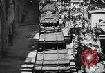 Standbild Hof in Sitzung Deutschland, 1946, aus Sekunde 54 historischem Filmmaterial Videoclip 65675042619