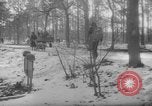 Standbild Hand gezogenen Wagen Berlin Deutschland, 1945, aus Sekunde 21 historischem Filmmaterial Videoclip 65675042632