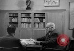 Standbild Wilhelm Pieck Berlin Deutschland, 1946, aus Sekunde 30 historischem Filmmaterial Videoclip 65675042636