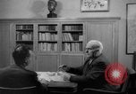 Standbild Wilhelm Pieck Berlin Deutschland, 1946, aus Sekunde 33 historischem Filmmaterial Videoclip 65675042636