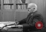 Standbild Wilhelm Pieck Berlin Deutschland, 1946, aus Sekunde 53 historischem Filmmaterial Videoclip 65675042636