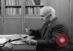 Standbild Wilhelm Pieck Berlin Deutschland, 1946, aus Sekunde 61 historischem Filmmaterial Videoclip 65675042636