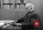 Standbild Wilhelm Pieck Berlin Deutschland, 1946, aus Sekunde 62 historischem Filmmaterial Videoclip 65675042636