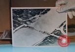 Standbild Luftaufklärungsphotos Vietnam, 1967, aus Sekunde 33 historischem Filmmaterial Videoclip 65675042652